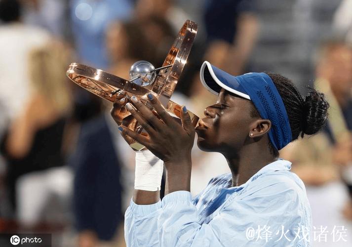 一黑到底?!姆博科 6-2、6-1 轻取比勒尔 将迎来首个500赛争冠战 一黑到底?!姆博科 6-2、6-1 轻取比勒尔 将迎来首个500赛争冠战