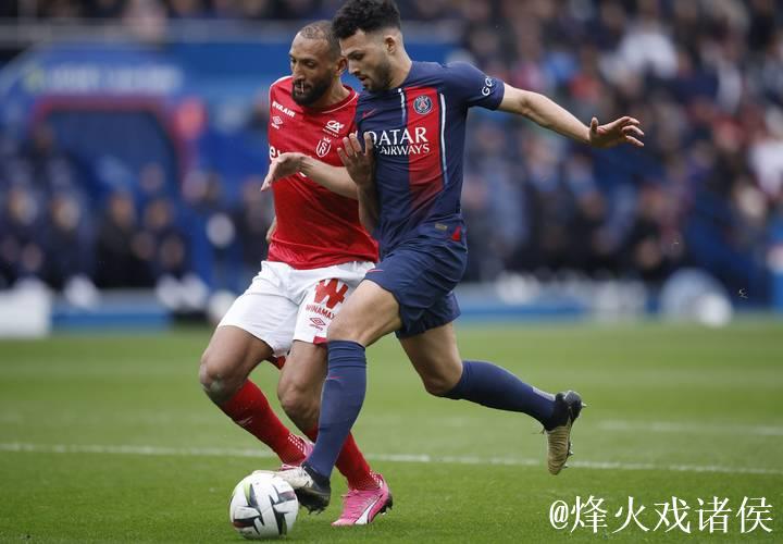法甲-门德斯世界波破门 巴黎圣日耳曼战平里尔